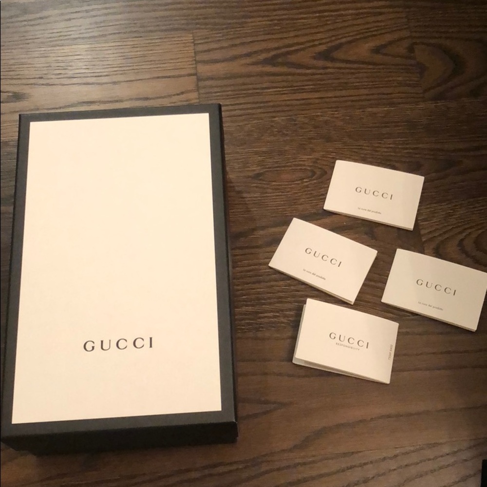 Gucci shoe box